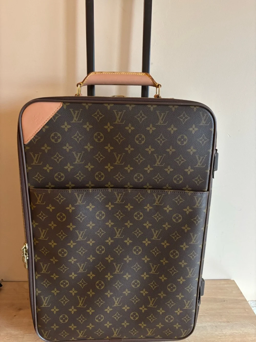 Authentic Louis Vuitton pegase 55 monogram carry on suitcase - Picture 2 of 8